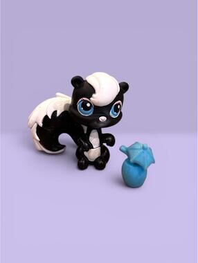 Littlest Pet Shop LPS Skunk #85 with Drink Accessory